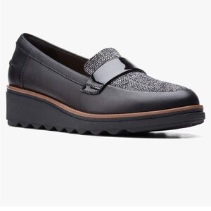Brand new Clarks Sharon Loafers 8.5 wide